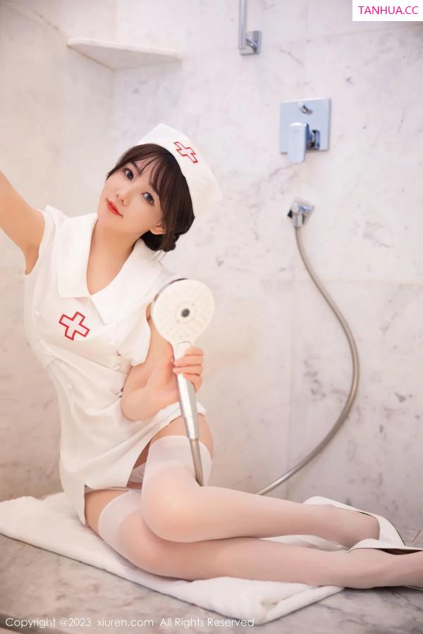 婠婠么  [XiuRen]高清写真图 2023.02.06 No.6221 婠婠么 护士服丝袜第61张图片